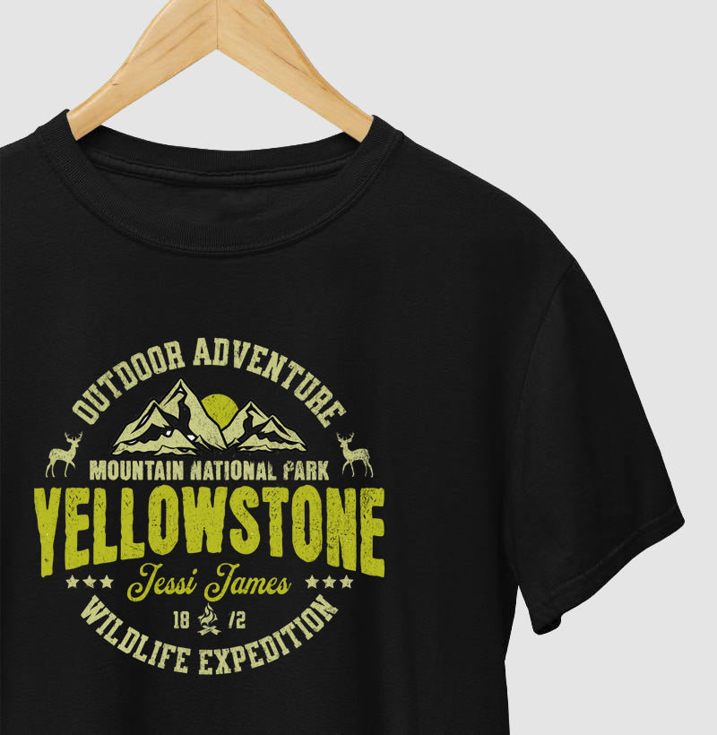 Camiseta preta "Yellowstone" jessijames®